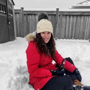 Meet your Posher, Sharon